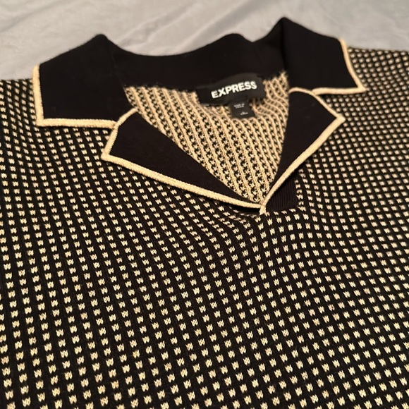 express men’s short sleeve sweater - Picture 2 of 4